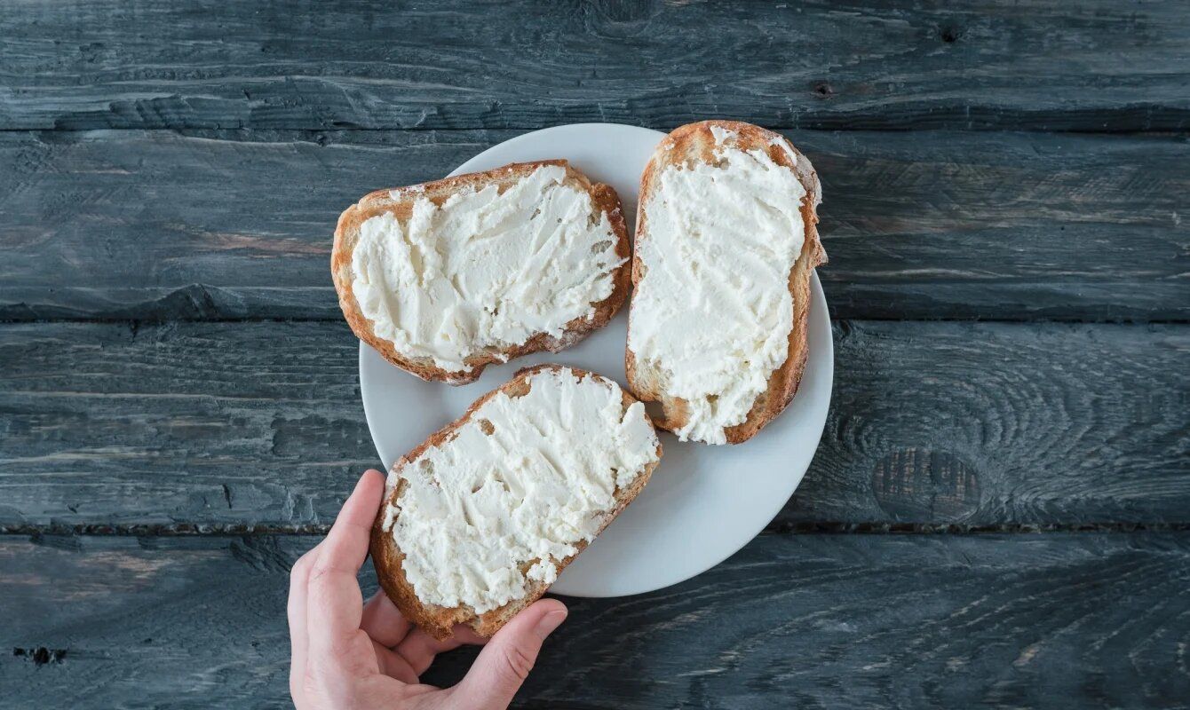 Beyond the Block: Explore a World of Cream Cheese Alternatives