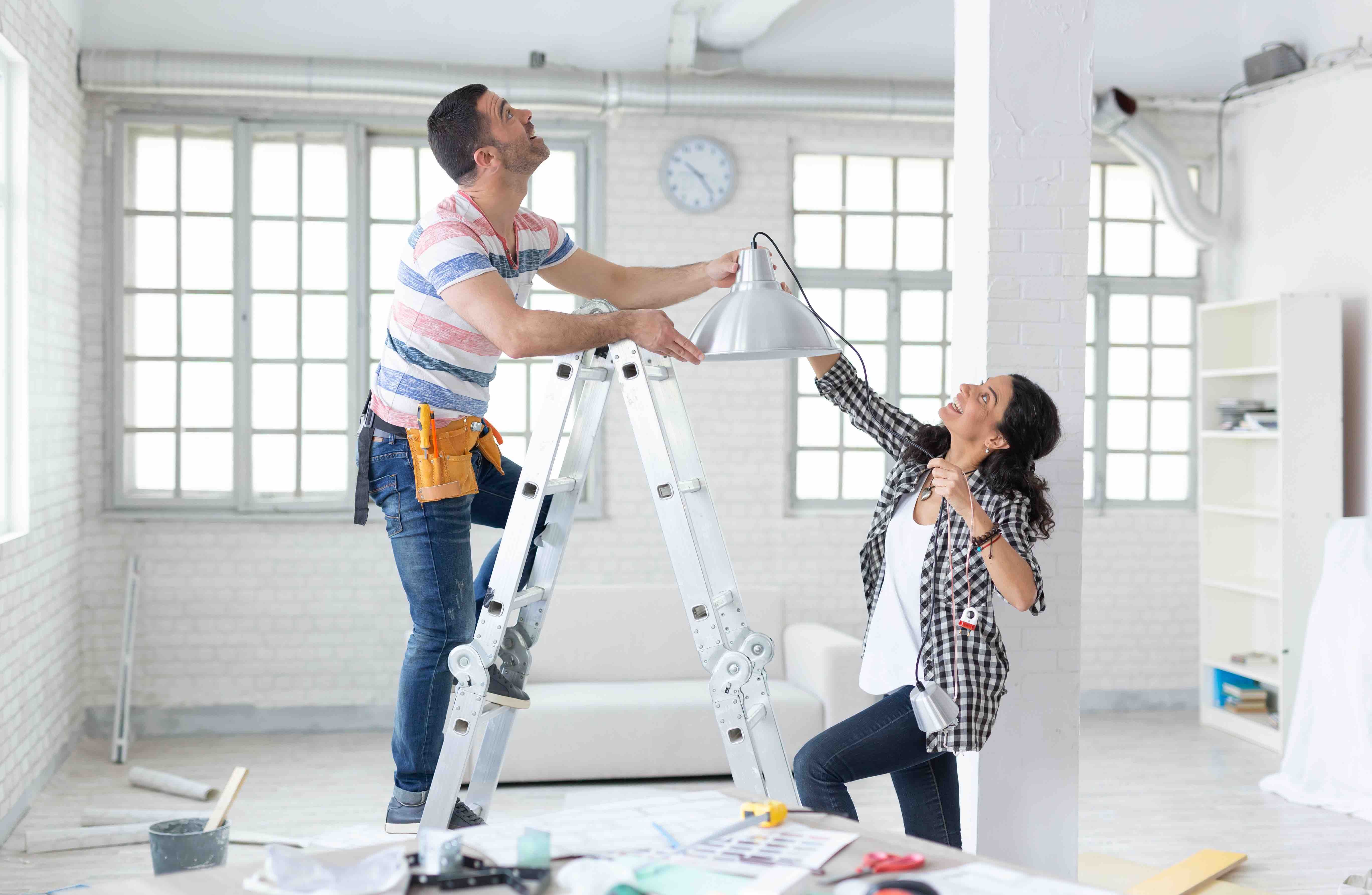 Home Renovation Tips: When to DIY and When to Call a Pro