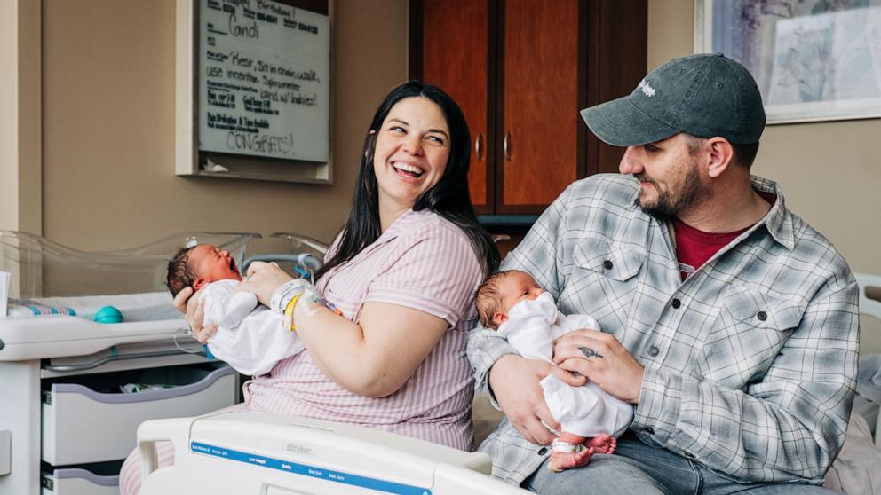 Extraordinary Alabama Mom Gives Birth to Two Babies from Two Uteruses in Two Days