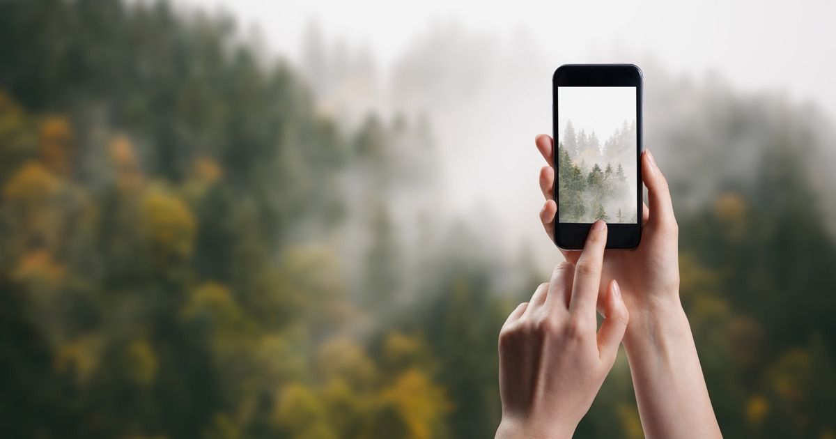 The Rise of Smartphone Photography: How Mobile Devices Are Changing the Way We Take Pictures?
